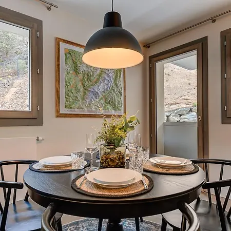شقة White Pearl A02, Alpes Agency, Chamonix, Sleeps 4 *
