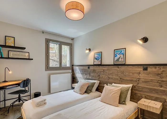 White Pearl A02, Alpes Agency, Central Chamonix, Sleeps 4 *