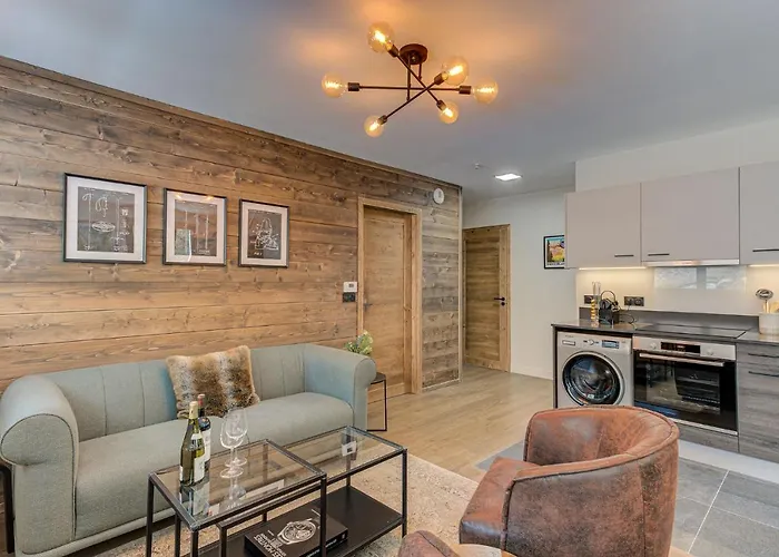 White Pearl A02, Alpes Agency, Central Chamonix, Sleeps 4 公寓