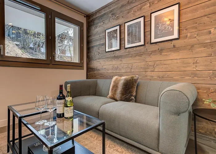 White Pearl A02, Alpes Agency, Central Chamonix, Sleeps 4